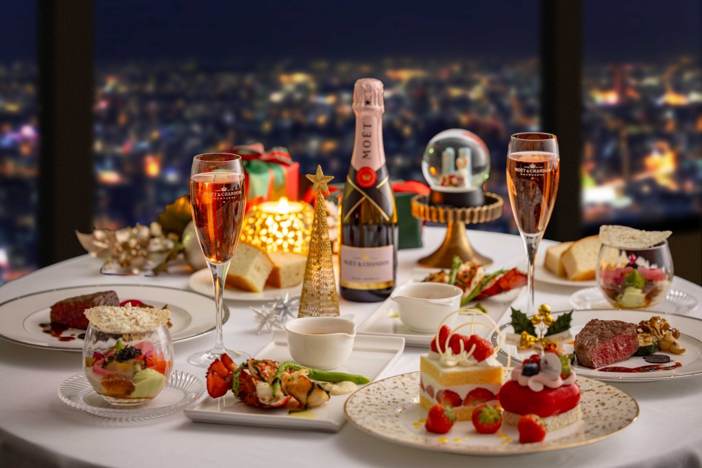 roomservice_2025_11_12_クリスマスコース_スノードーム有