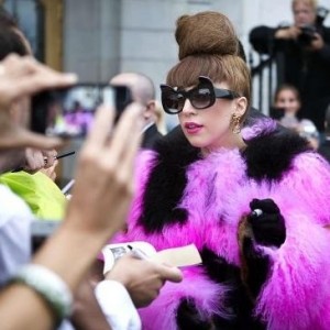670_0_20120830175742005.Lady Gaga in Anna-Karin Karlsson Sunnies