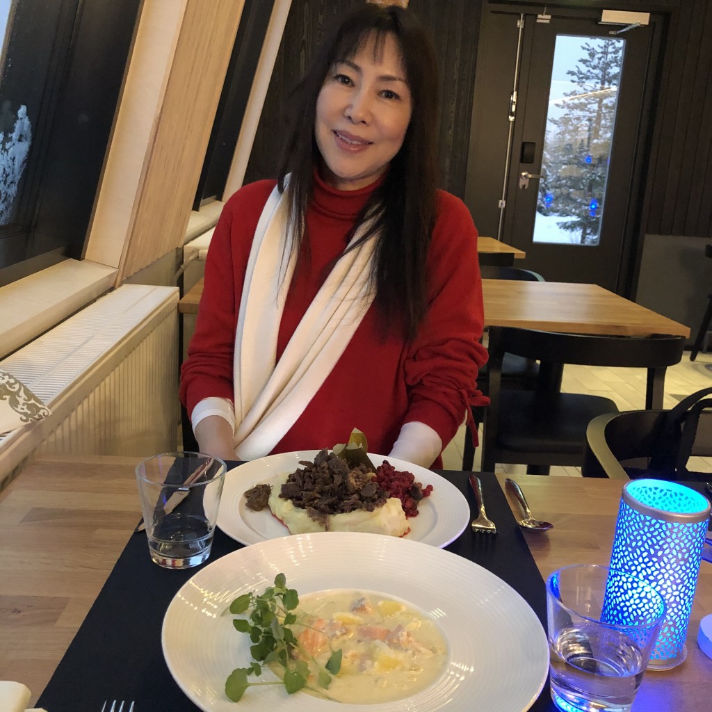 E7B08A34-09A3-4582-BDE1-217D1CEF3905