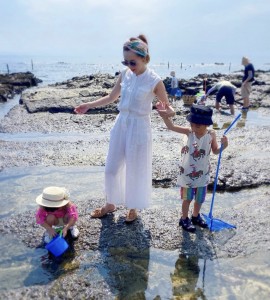 まるは食堂と海と花火
