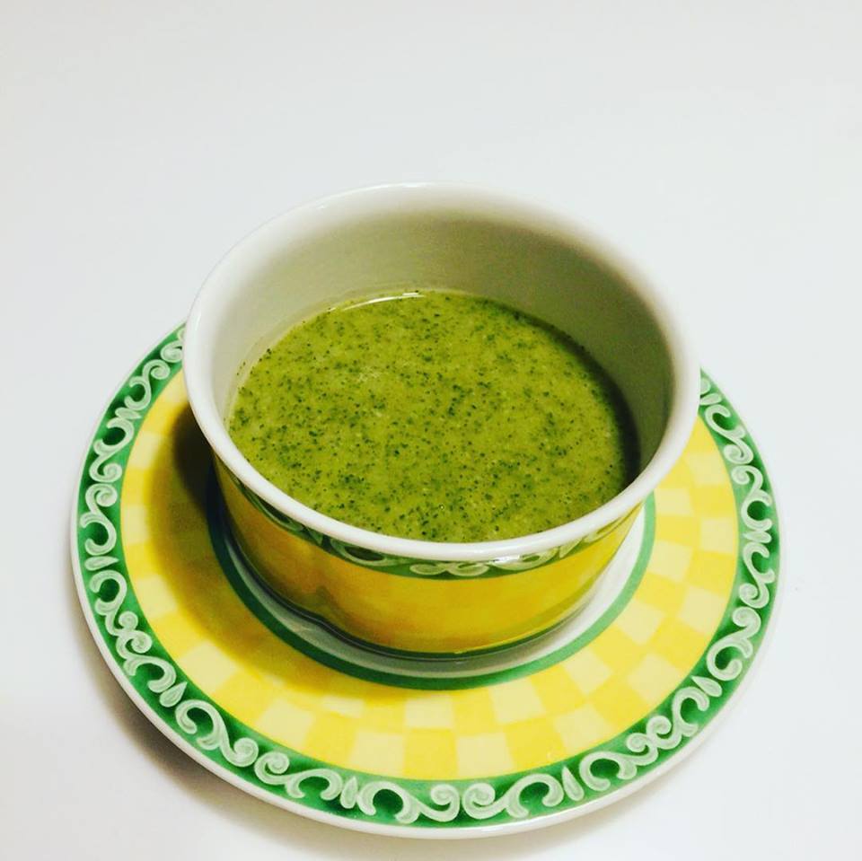 野生のクレソンで里芋とクレソンのポタージュ作り！夜中のキッチン遊び