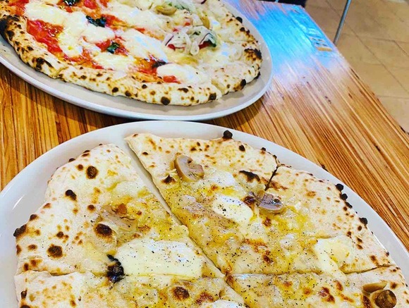 富良野チーズ工房本格ピザ窯のフレッシュチーズピザで日本チーズの良さ実感