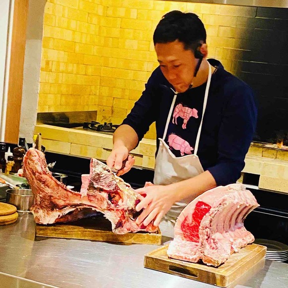 名古屋でひっそりと営む隠れ家肉料理専門店「チョットジョット」Ciotto Giotto