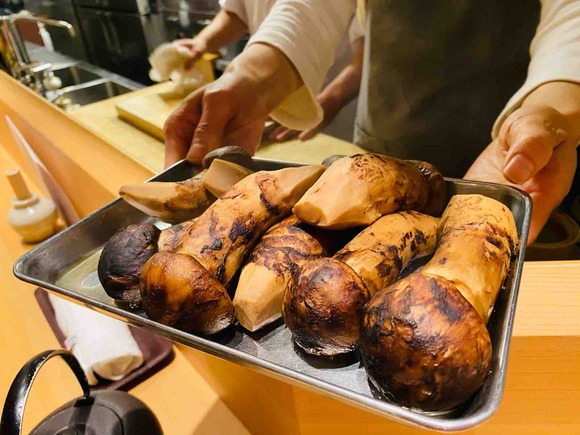 食べログ４点越えのシンプルの極み「吉い」で最高の引き算の晩秋