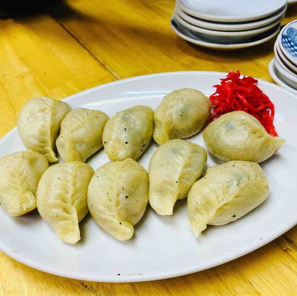 並ばないで食すのはもう不可能！岐阜「岐州」の肉汁ブシャー餃子