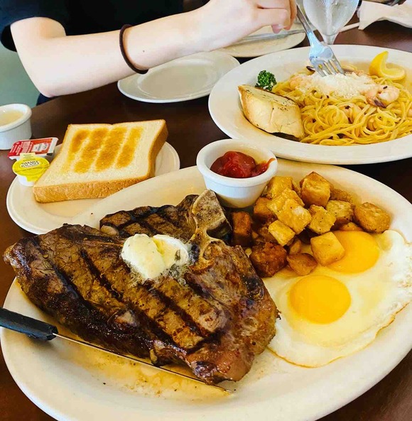 日本にいるのにアメリカン！嘉手納基地の敷地内にあるレストラン「シーサイド」