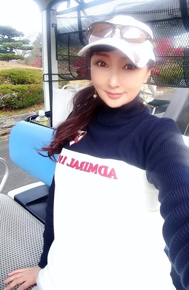 ゴルフをしながらハッピー気分！